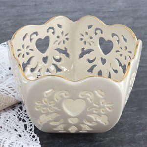 Vintage LENOX 6'' Pierced Round Bowl Eternal Hearts Collection - Gold Rim